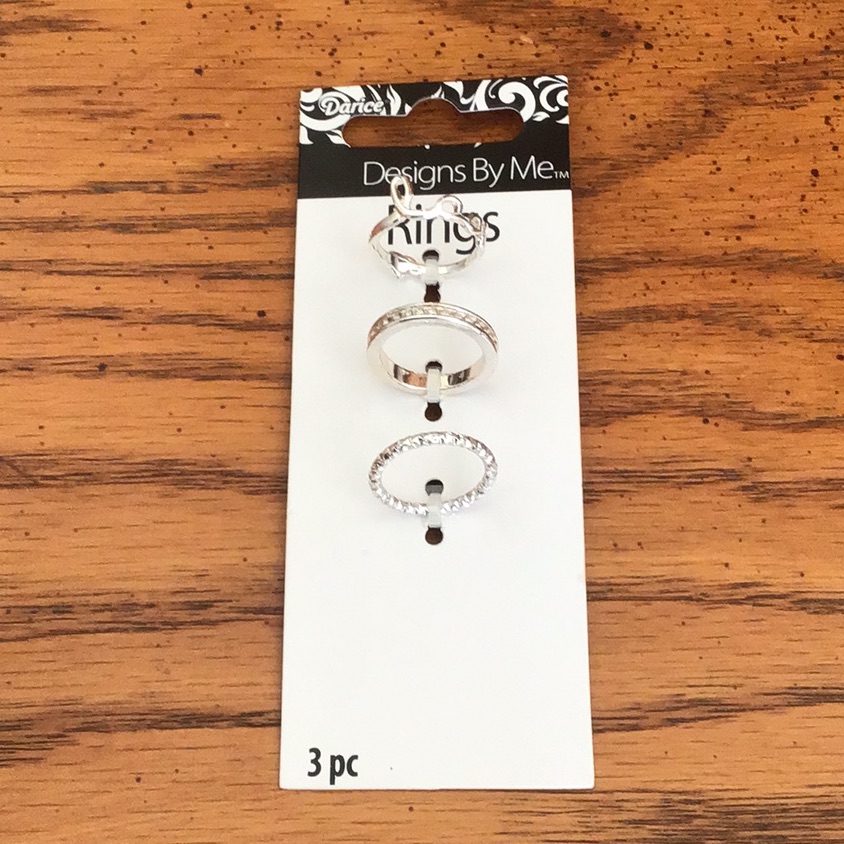 Nwt Design By Me/Silver Love Midi Band Rings